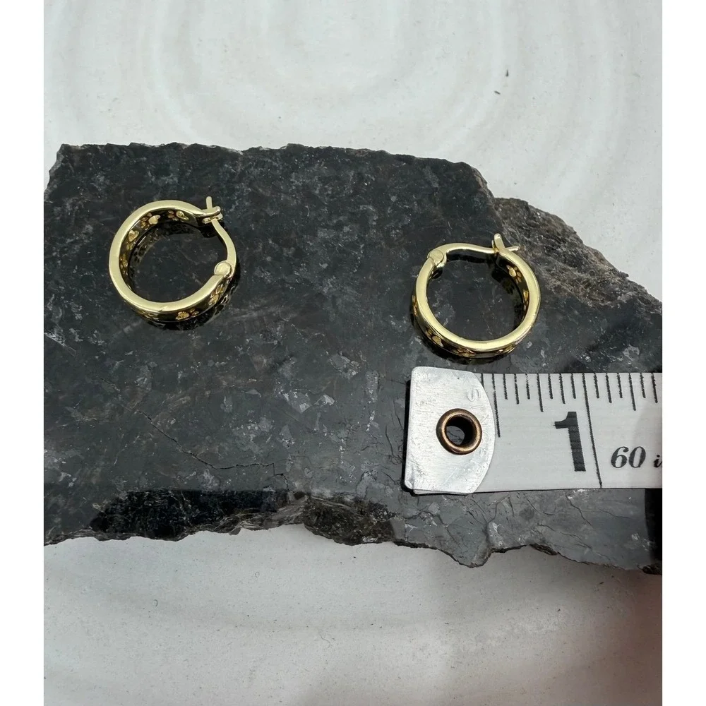 NWOT Gold Tone Paw‎ Print Hoop Earrings Cute Pet Lover Huggie Hoops